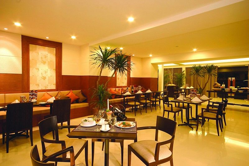 FuramaXclusive Sathorn, Bangkok Hotel Restoran foto